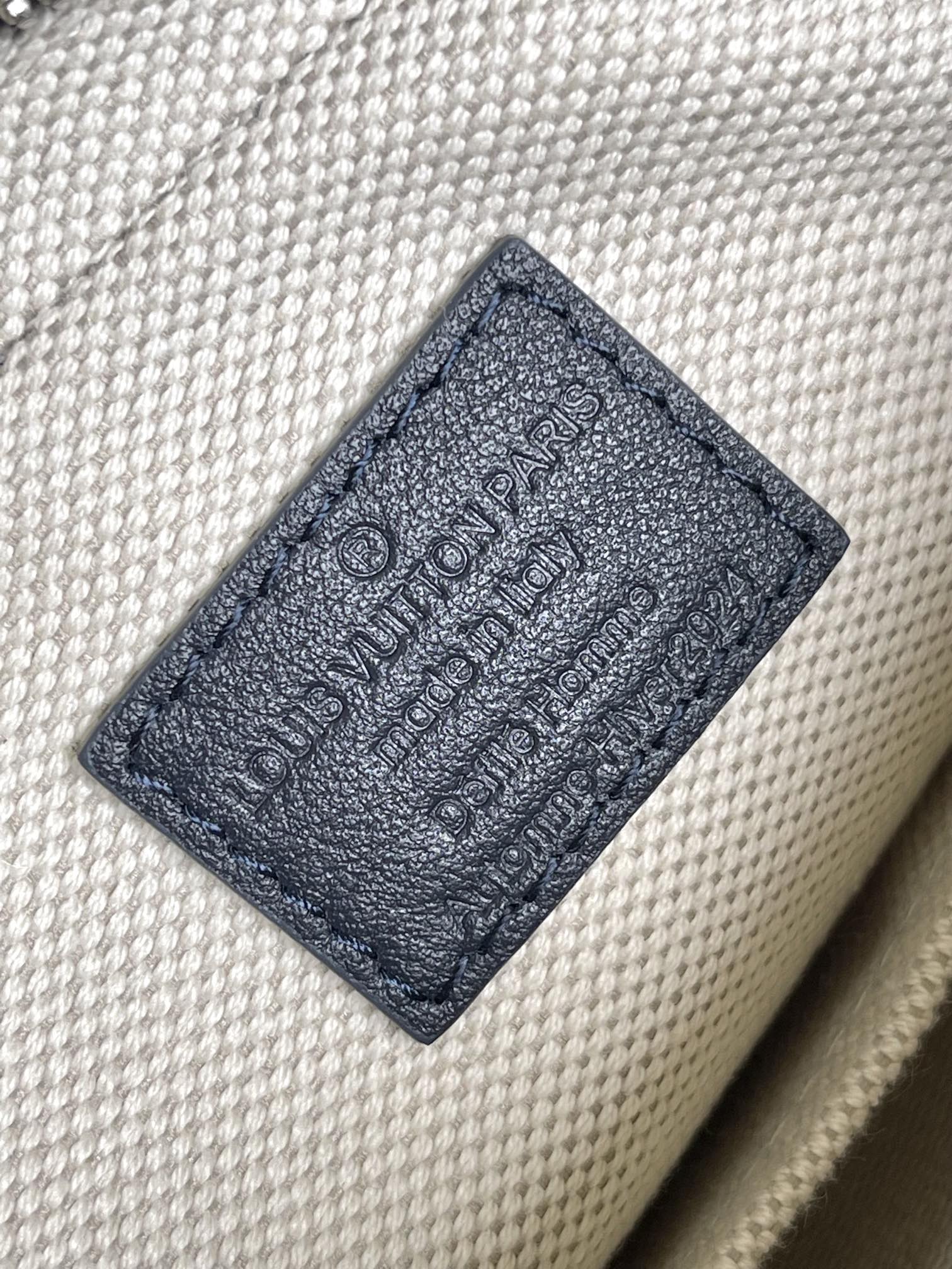 Louis Vuitton Duo Messenger Bag Damier Heritage Blue