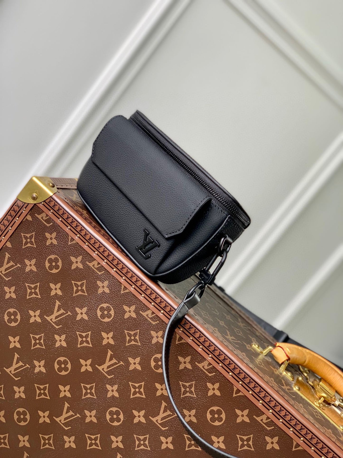 Louis Vuitton Aerogram Takeoff Sling Bag - Black Grained Calf Leather