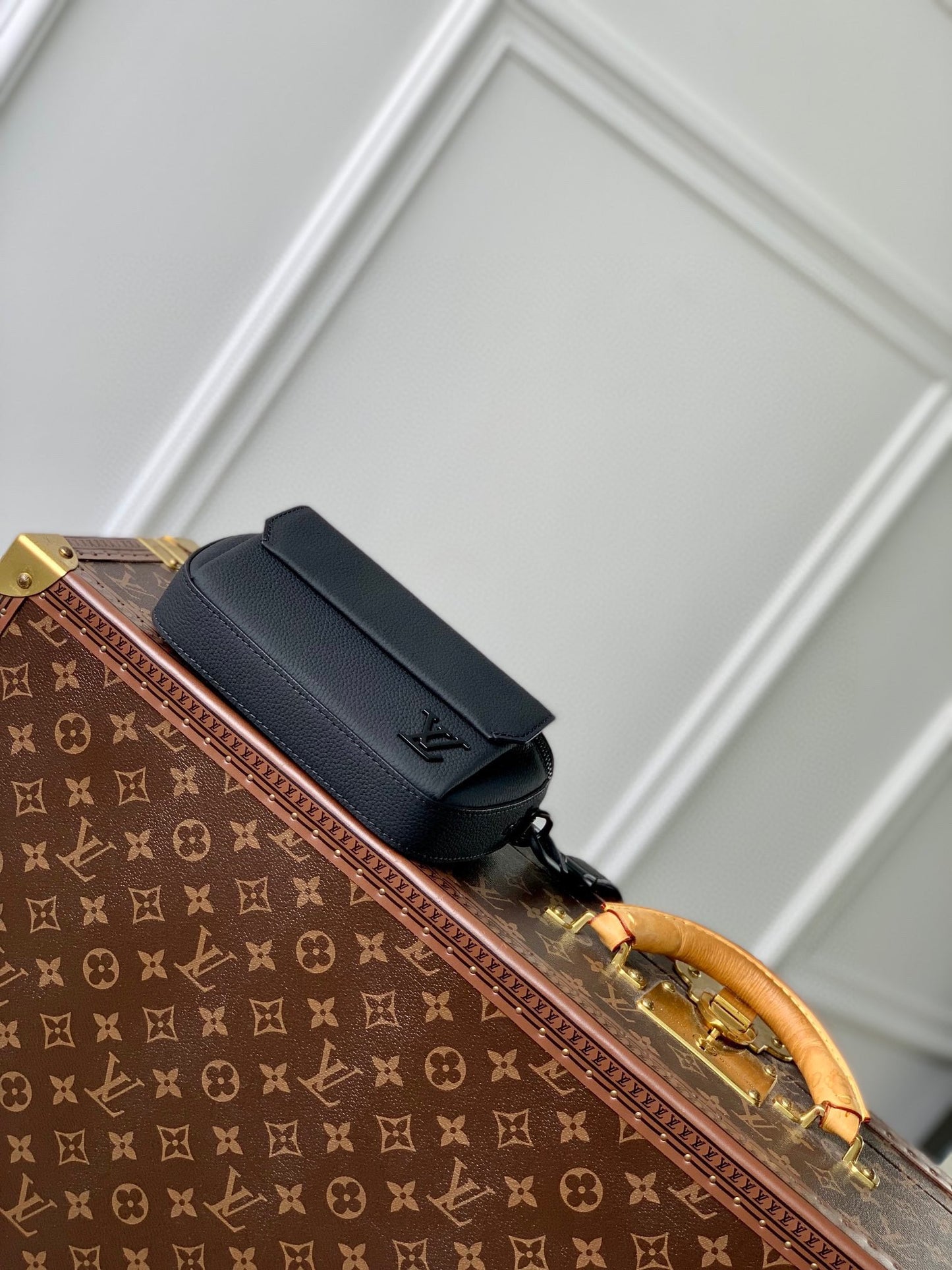 Louis Vuitton Aerogram Takeoff Sling Bag - Black Grained Calf Leather