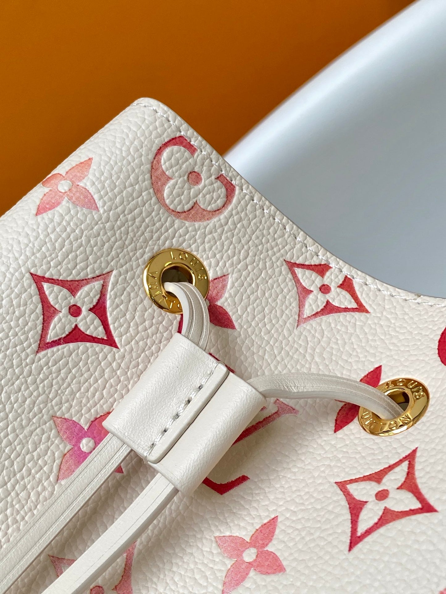 Louis Vuitton Monogram Gradient NéoNoé BB Bucket Bag - Cream/Multicolor
