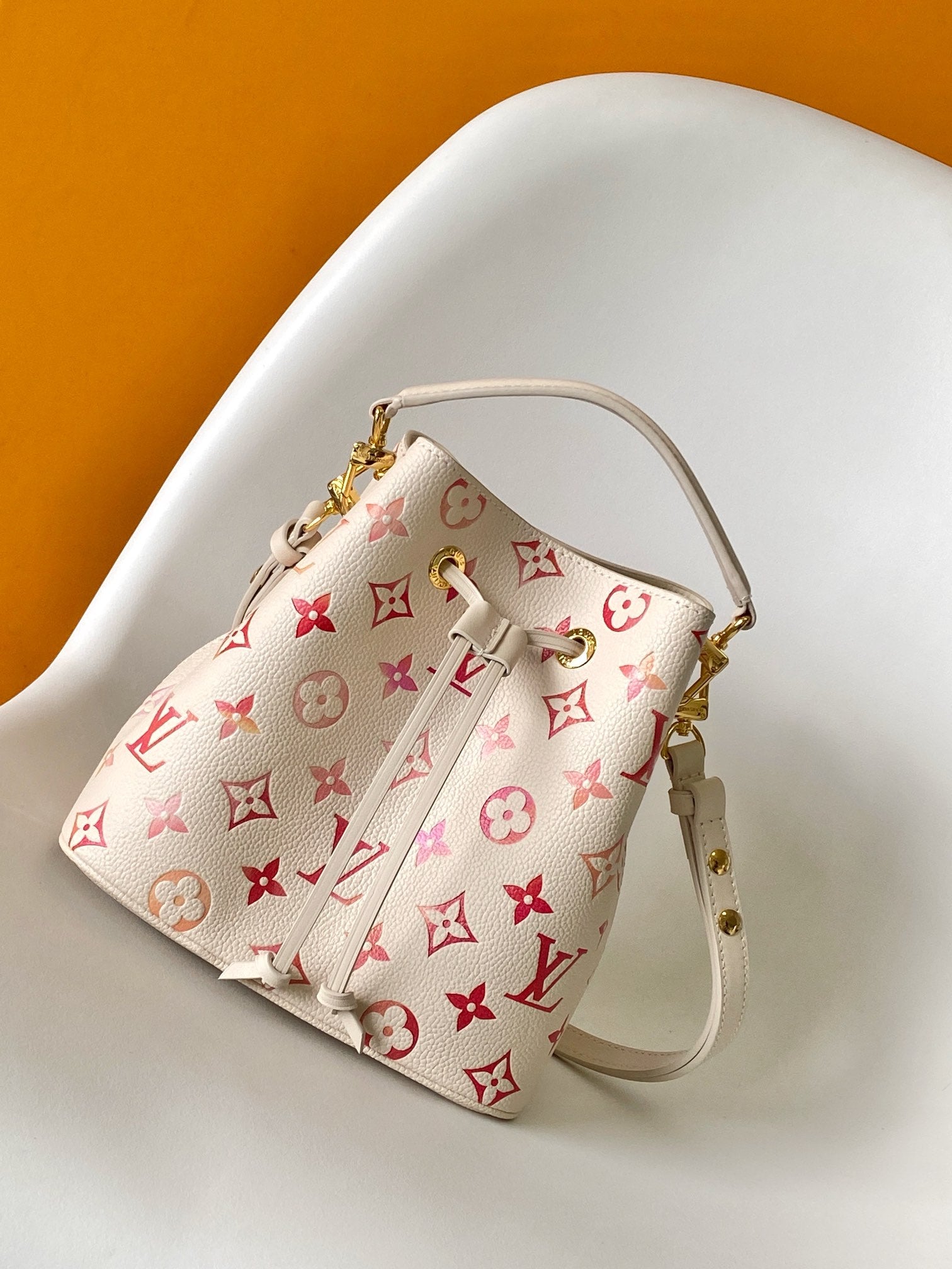 Louis Vuitton Monogram Gradient NéoNoé BB Bucket Bag - Cream/Multicolor