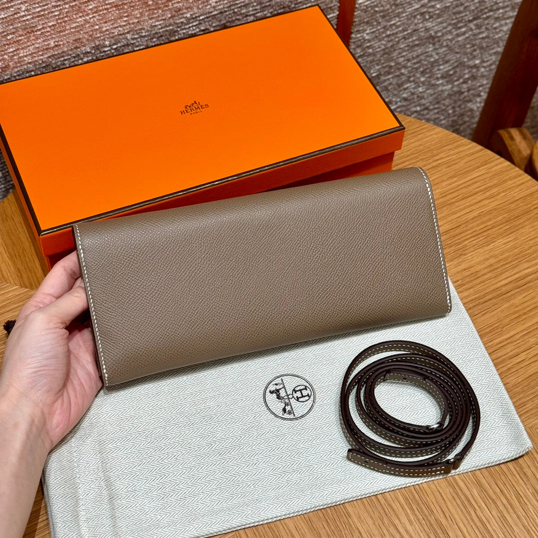 Hermès In-the-Loop Phone Pouch - Taupe Leather with Palladium Hardware