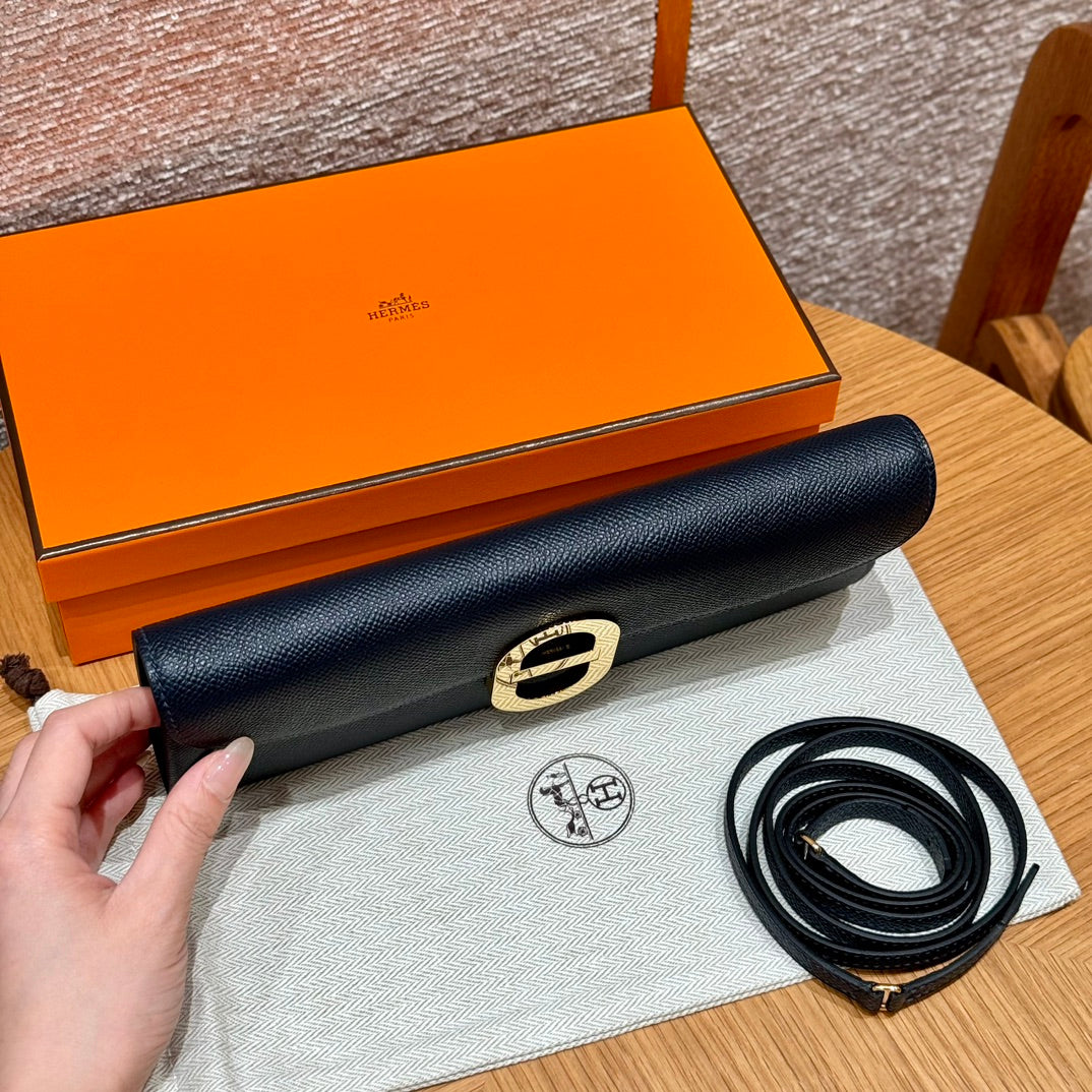 Luxury Black Leather Long Wallet Clutch Bag with Gold Buckle and Detachable Strap