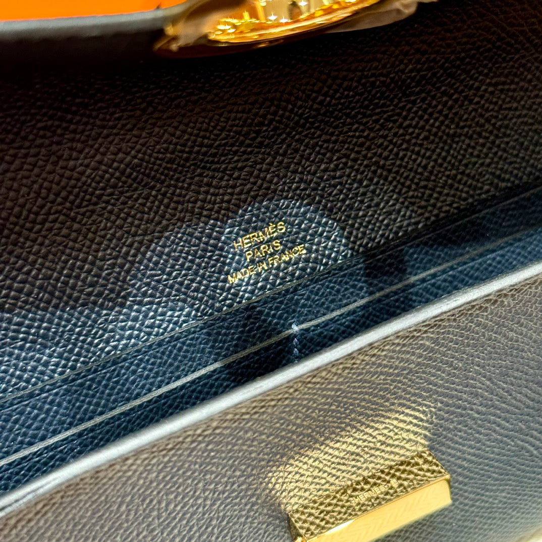 Hermès Kelly To Go Wallet - Black Epsom Leather with Gold Hardware