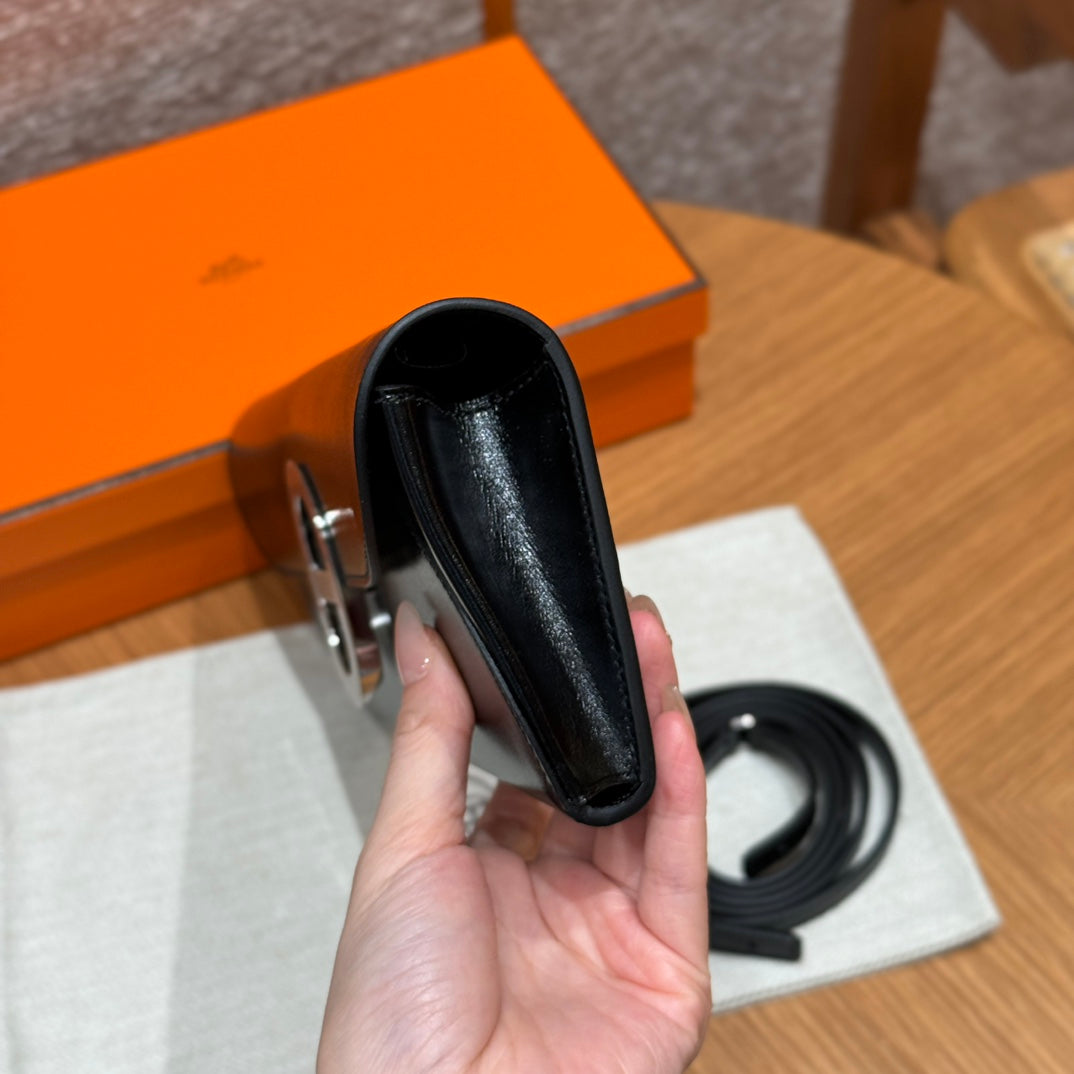 Hermès O'Maillon Black Leather Clutch Wallet with Silver Hardware