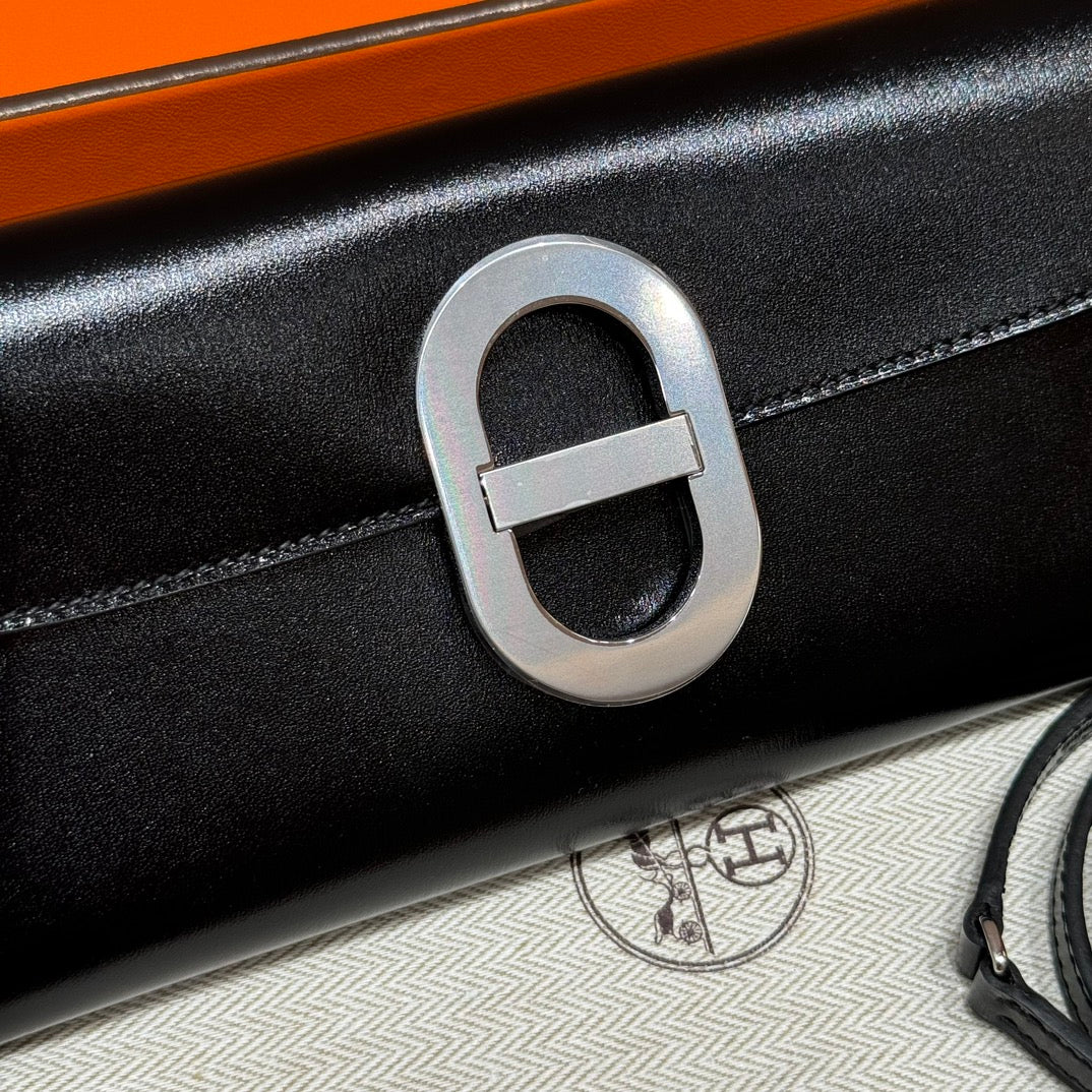Hermès O'Maillon Black Leather Clutch Wallet with Silver Hardware