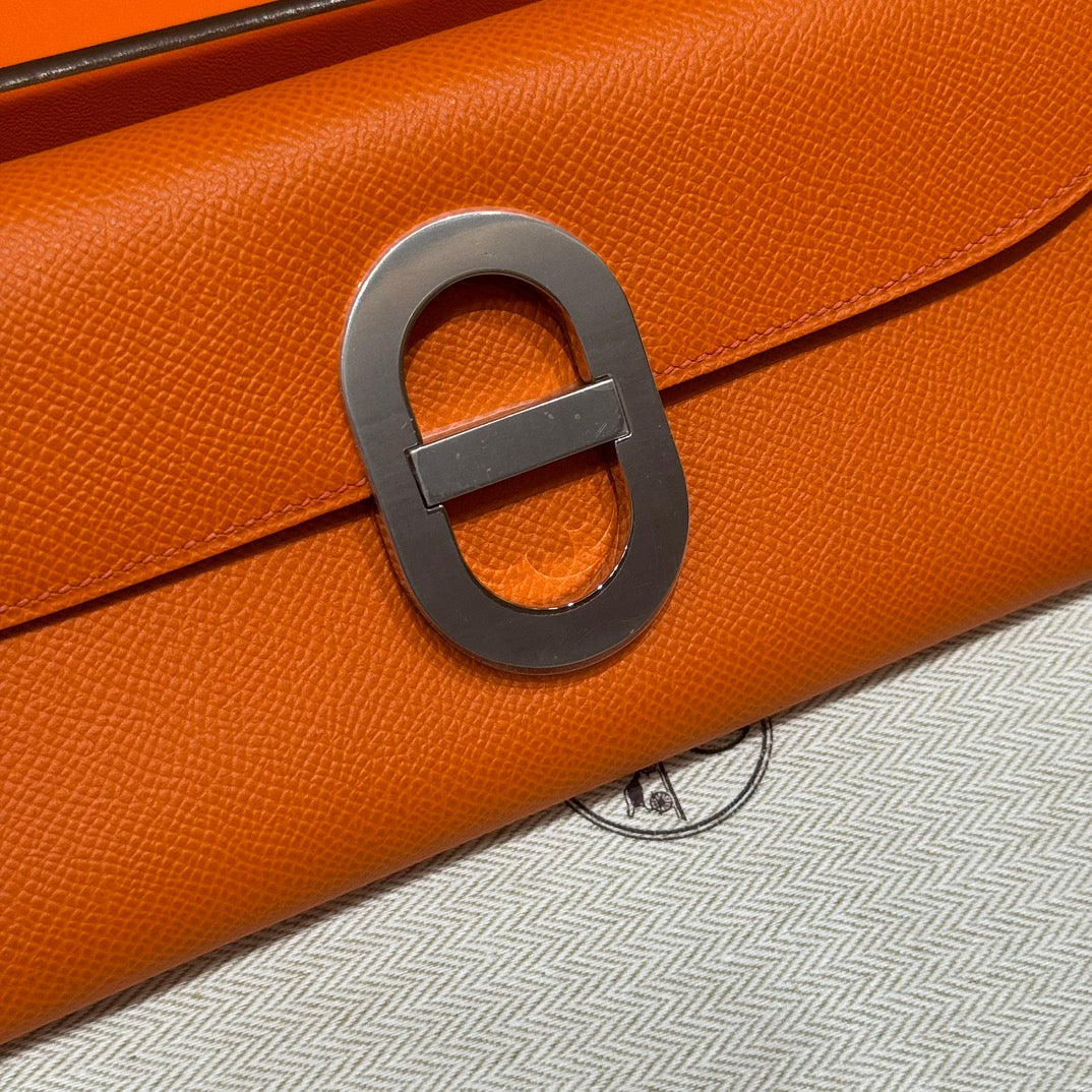 Hermes Cherche-Midi Leather Clutch Bag with Detachable Strap - Orange