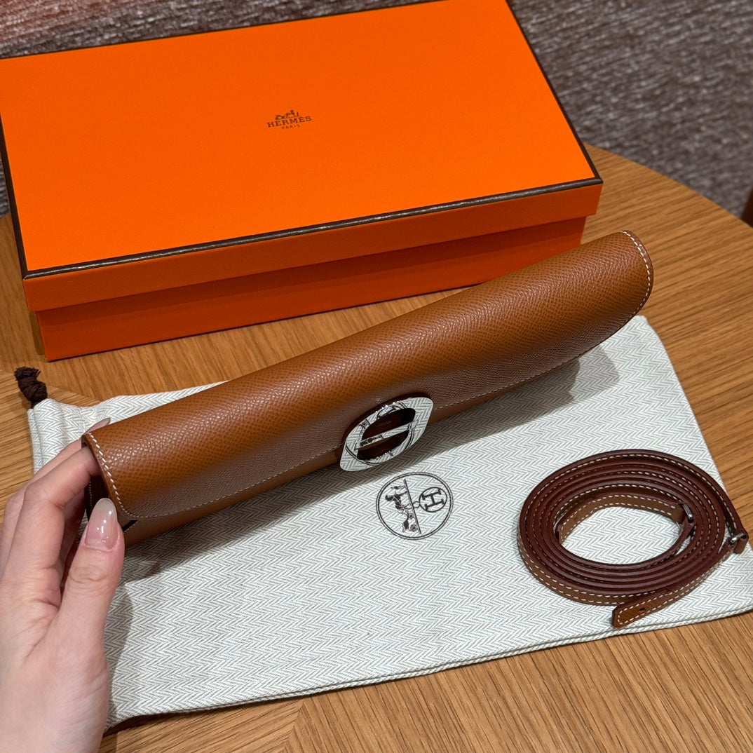 Hermès H d'Ancre Leather Clutch with Detachable Strap - Gold Brown