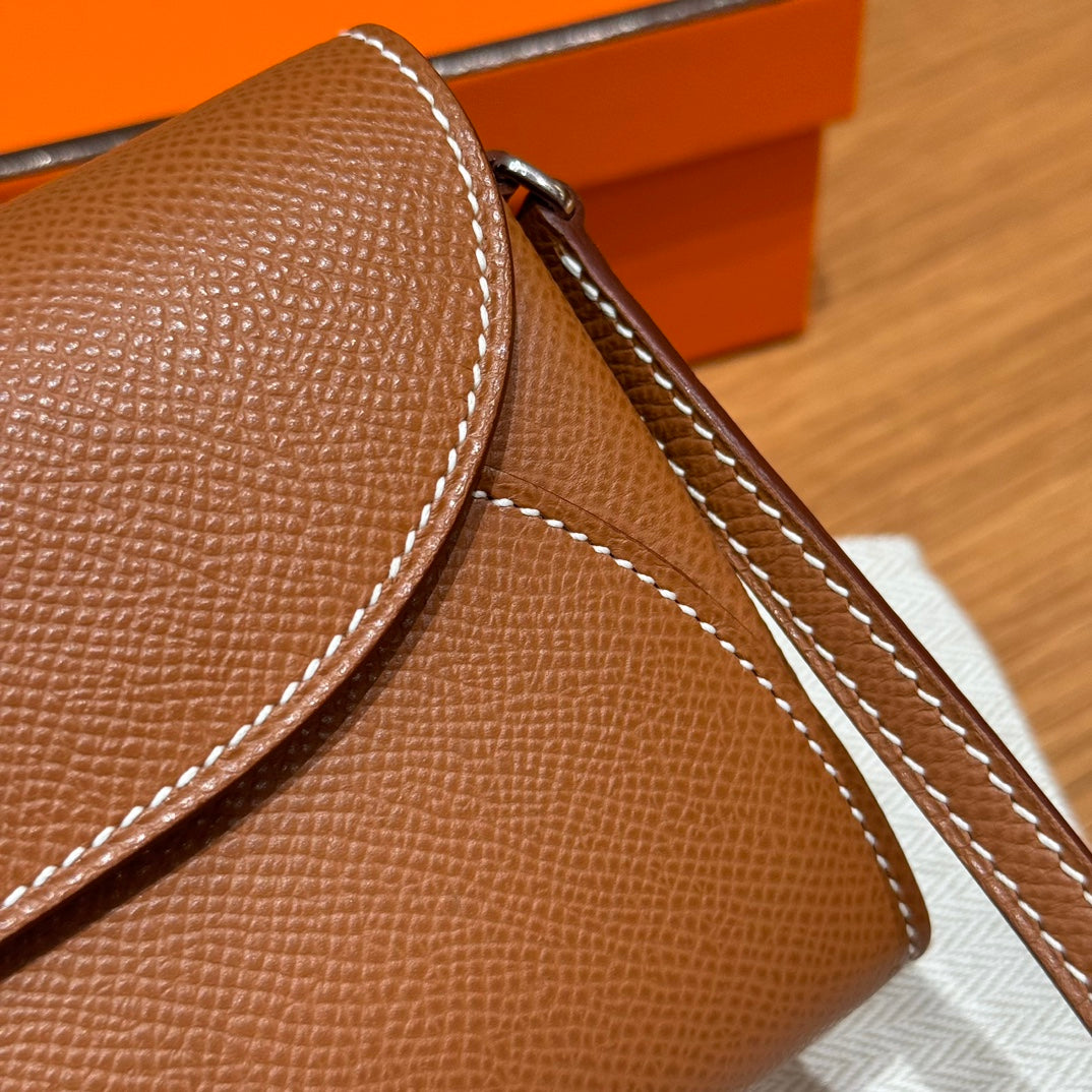 Hermès H d'Ancre Leather Clutch with Detachable Strap - Gold Brown