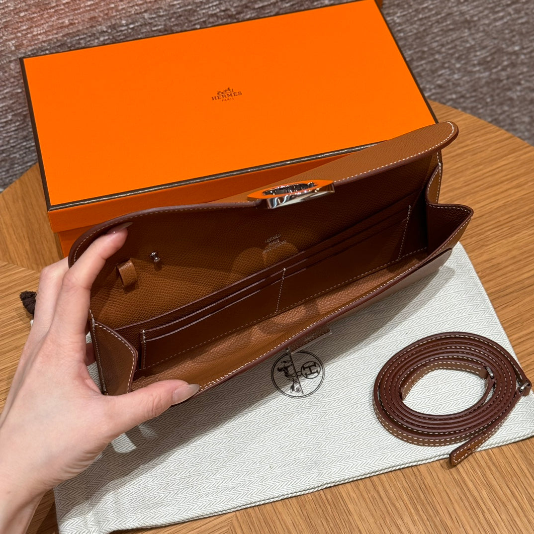 Hermès Kelly To Go Wallet Gold Epsom Leather with Palladium Hardware