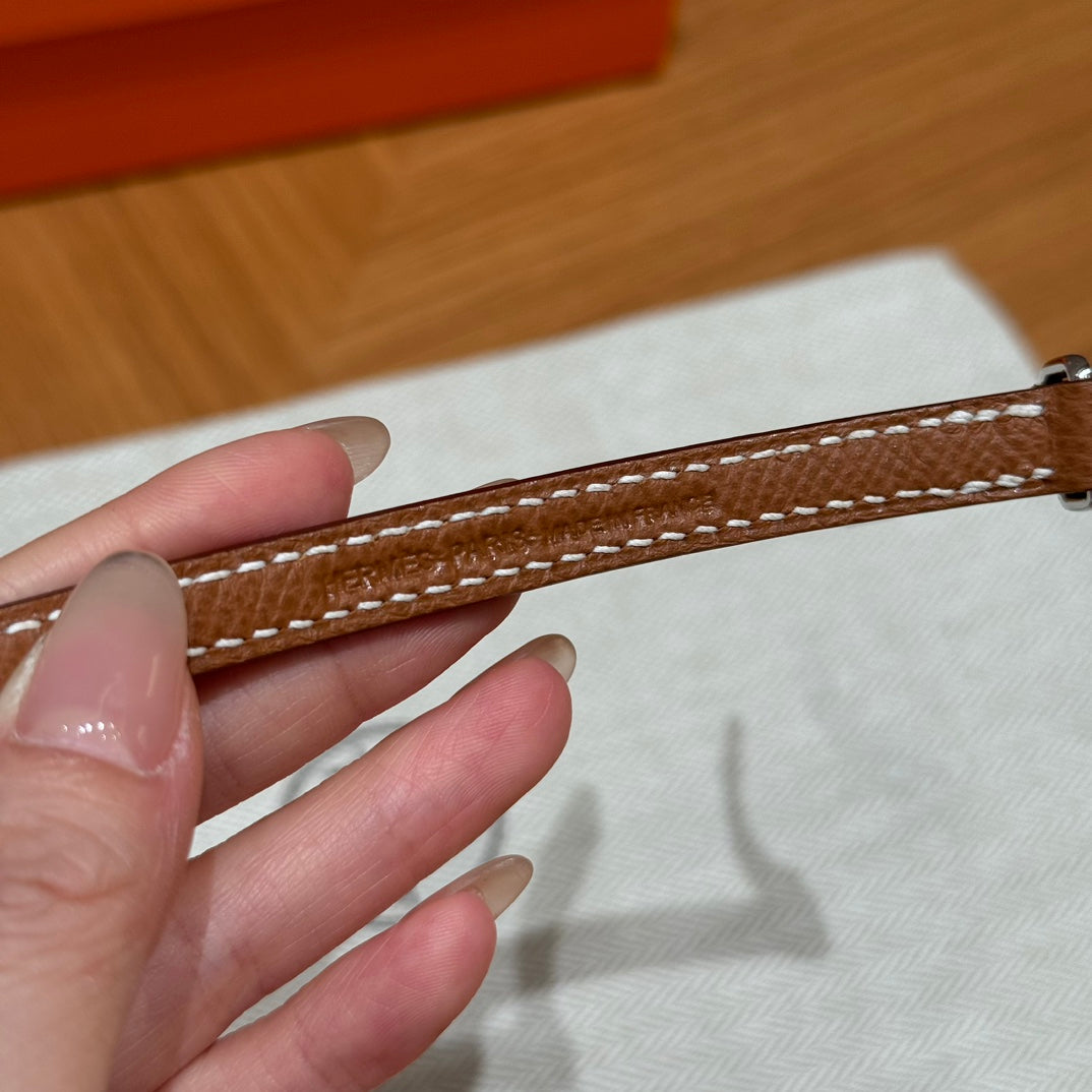 Hermès Kelly To Go Wallet Gold Epsom Leather with Palladium Hardware