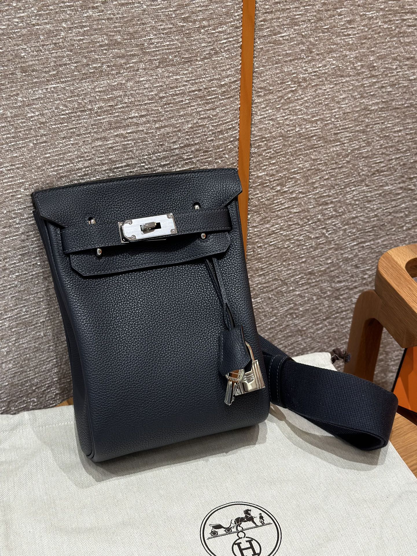Hermès Kellyado Backpack in Black Leather with Silver-Tone Hardware