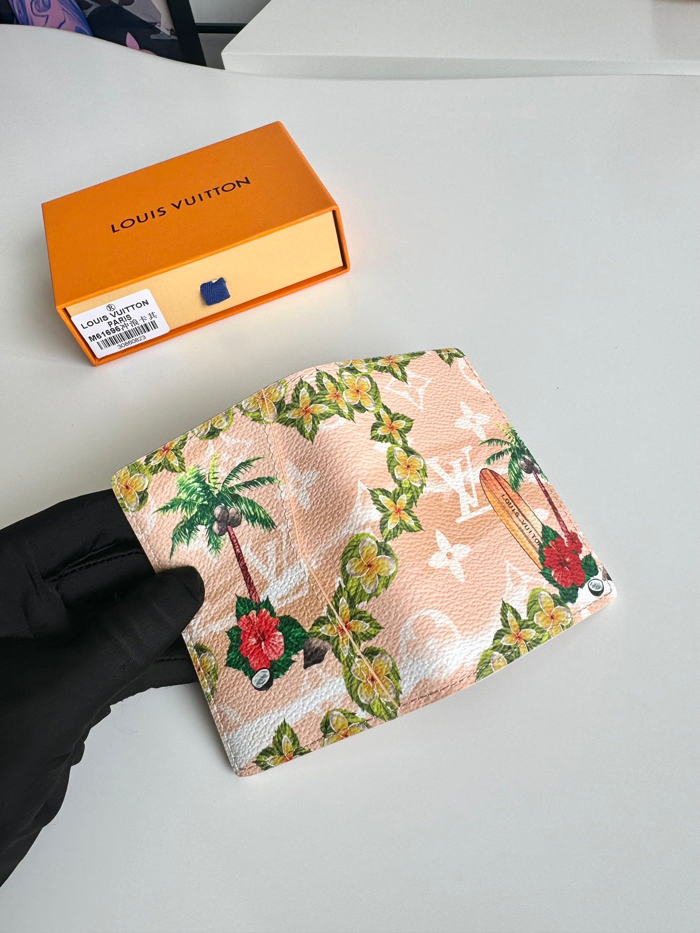Louis Vuitton Monogram Surfin' Passport Cover - Tropical Print