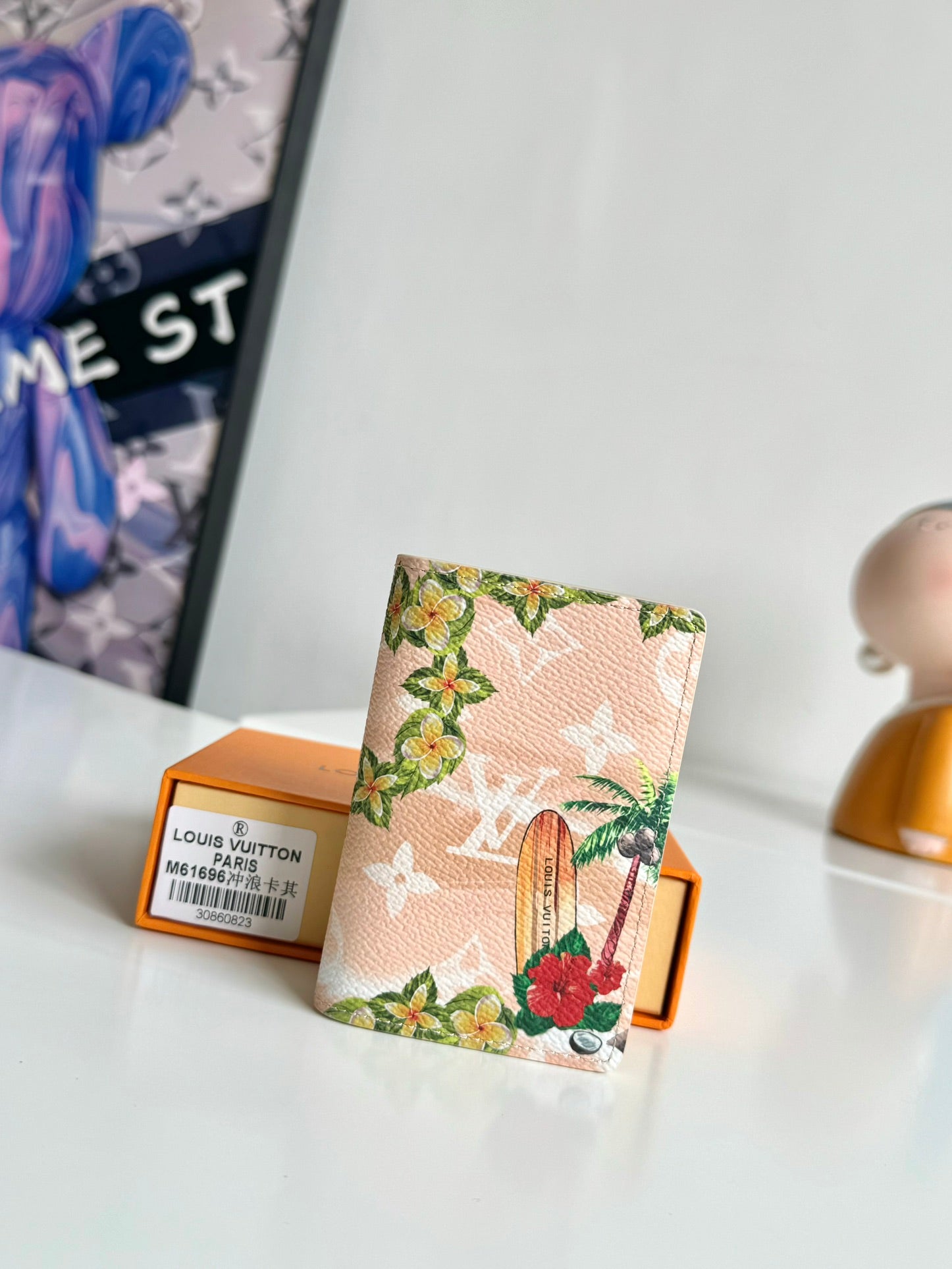 Louis Vuitton Monogram Surfin' Passport Cover - Tropical Print