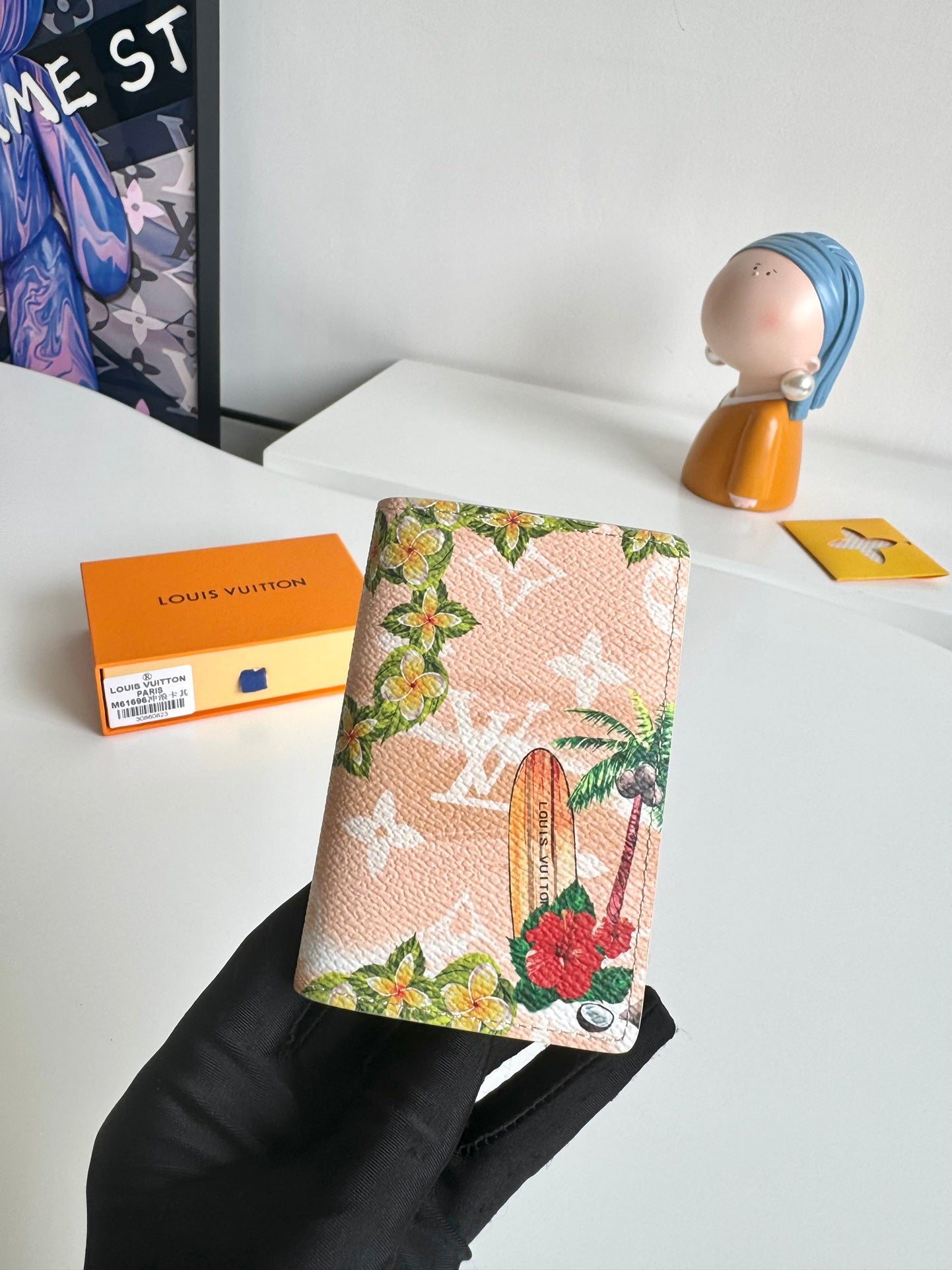 Louis Vuitton Monogram Surfin' Passport Cover - Tropical Print