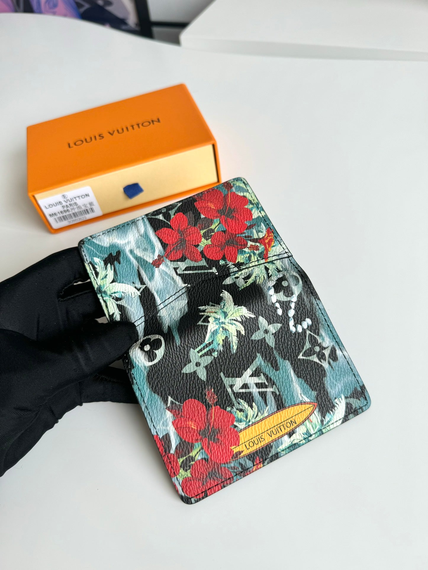 Louis Vuitton Limited Edition Tropical Surf Monogram Passport Cover