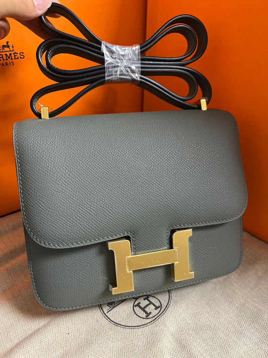 Hermès Constance 24 Bag in Grey Epsom Leather with Gold Hardware