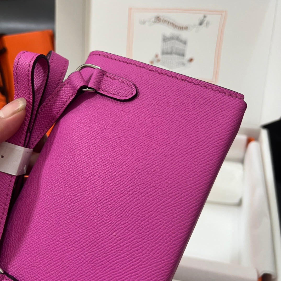 Hermès Constance Slim Wallet in Pink Epsom Leather with Silver Hardware