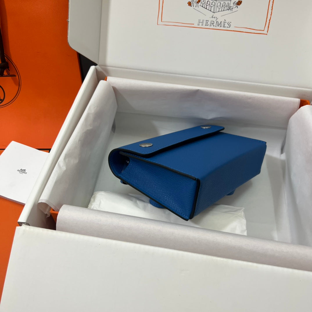 Hermès Blue Leather Card Holder Wallet - Authentic with Original Box