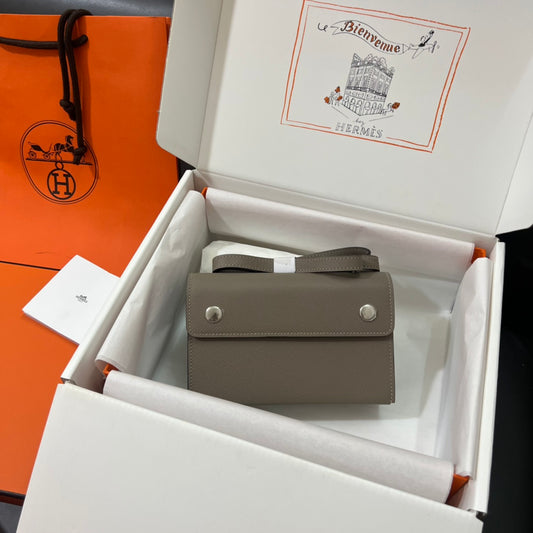 Hermès Constance Slim Wallet - Etoupe Epsom Leather with Palladium Hardware