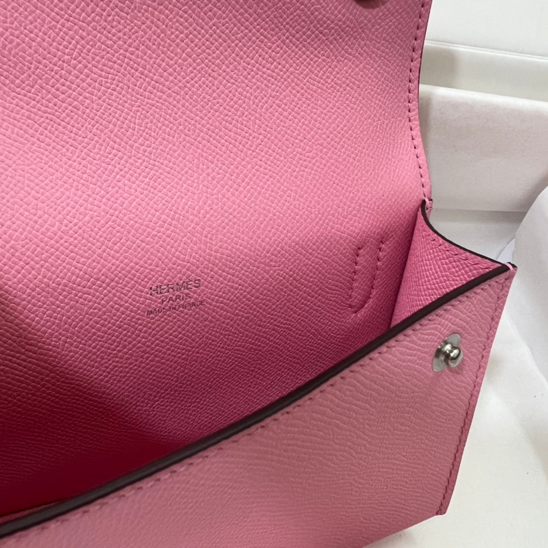 Hermès Constance Slim Wallet in Pink Leather with Palladium Hardware