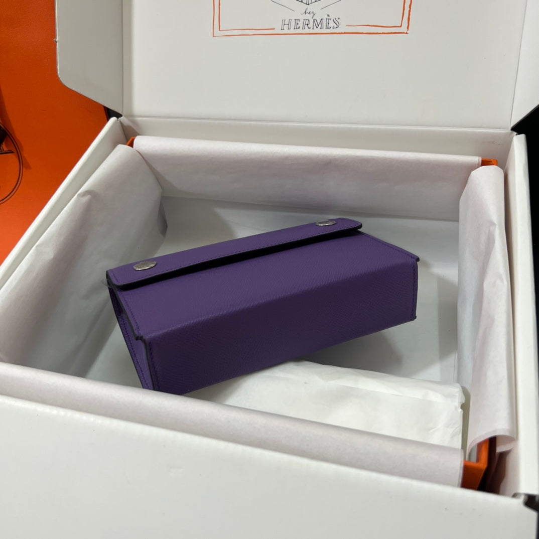 Hermès Purple Leather Card Holder Wallet - Anemone Epsom Leather