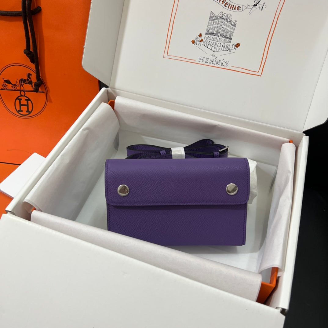 Hermès Purple Leather Card Holder Wallet - Anemone Epsom Leather