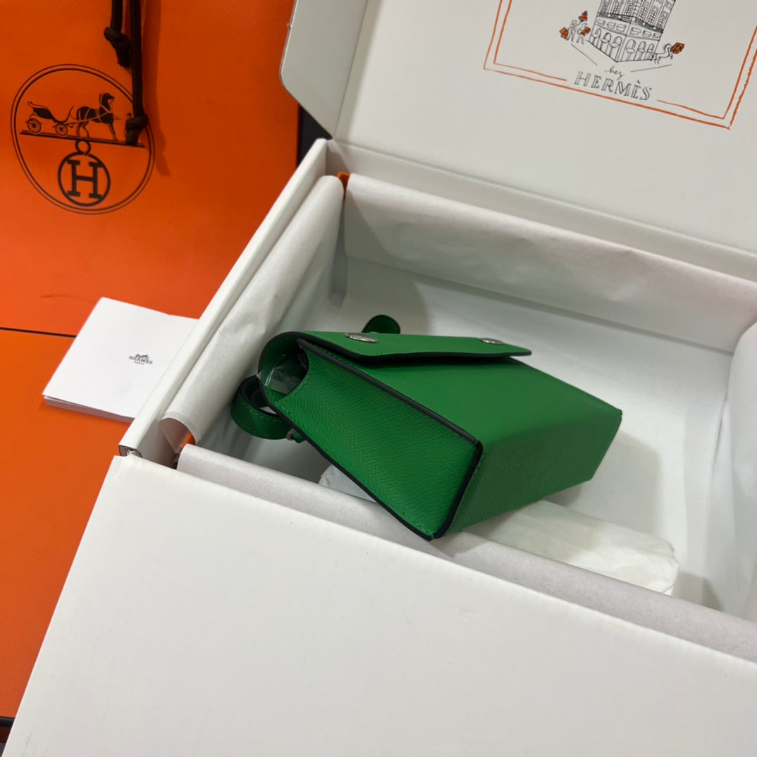 Hermès Green Leather Mini Crossbody Bag with Adjustable Strap