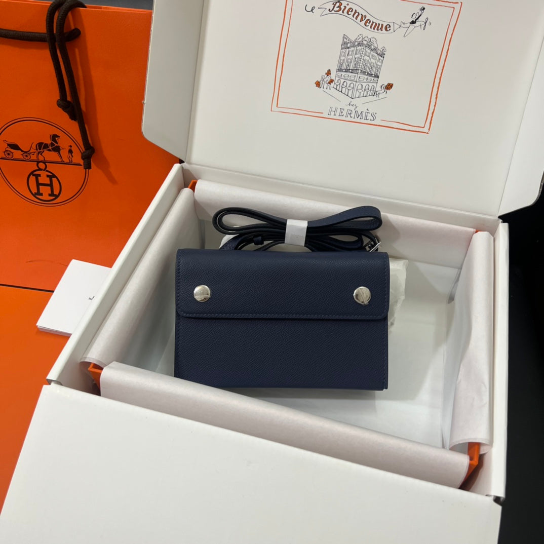 Hermès Click 16 Wallet with Strap - Epsom Leather - Bleu Nuit