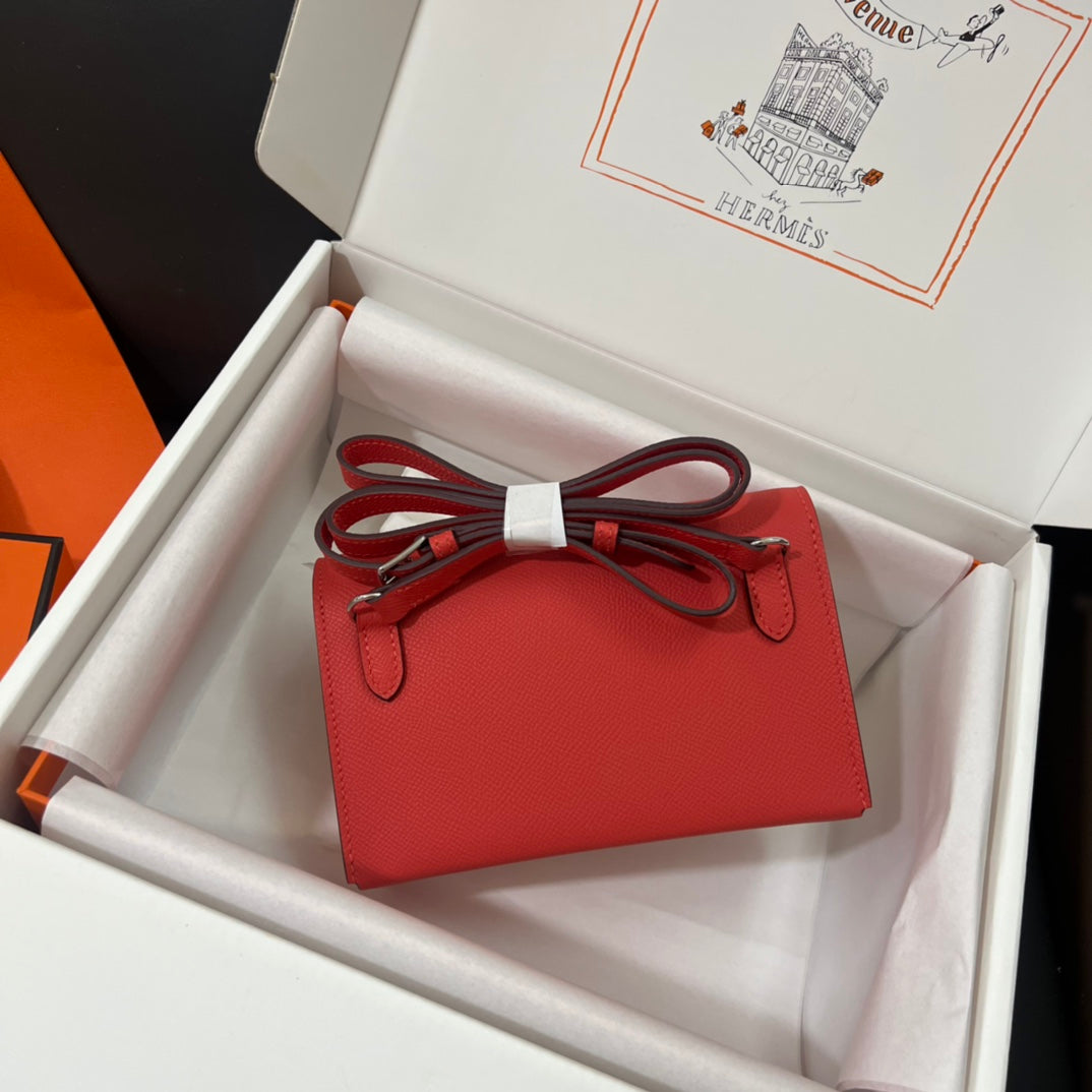 Hermès Clic 16 Wallet on Strap Red Epsom Leather