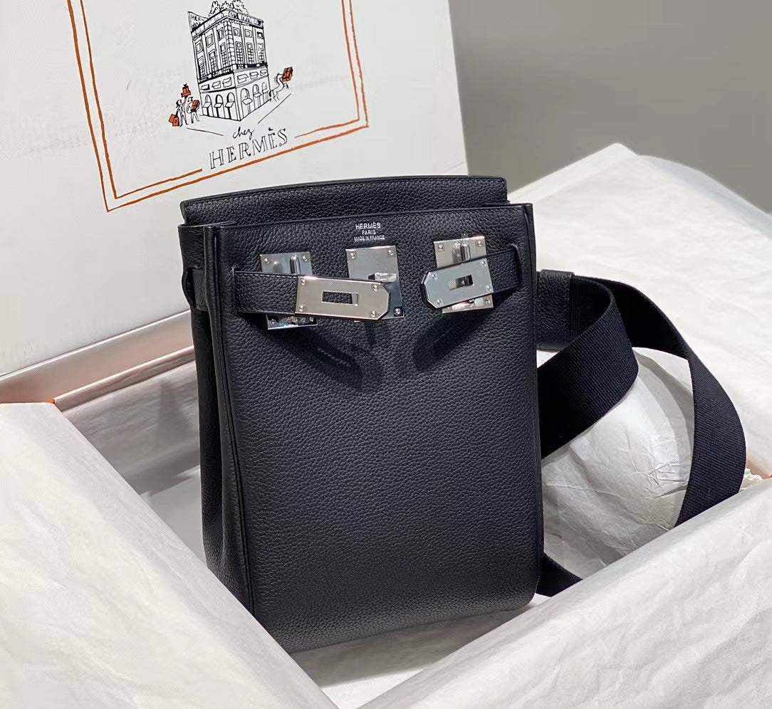 Hermès Kelly To Go Crossbody Bag - Black Epsom Leather with Silver Hardware
