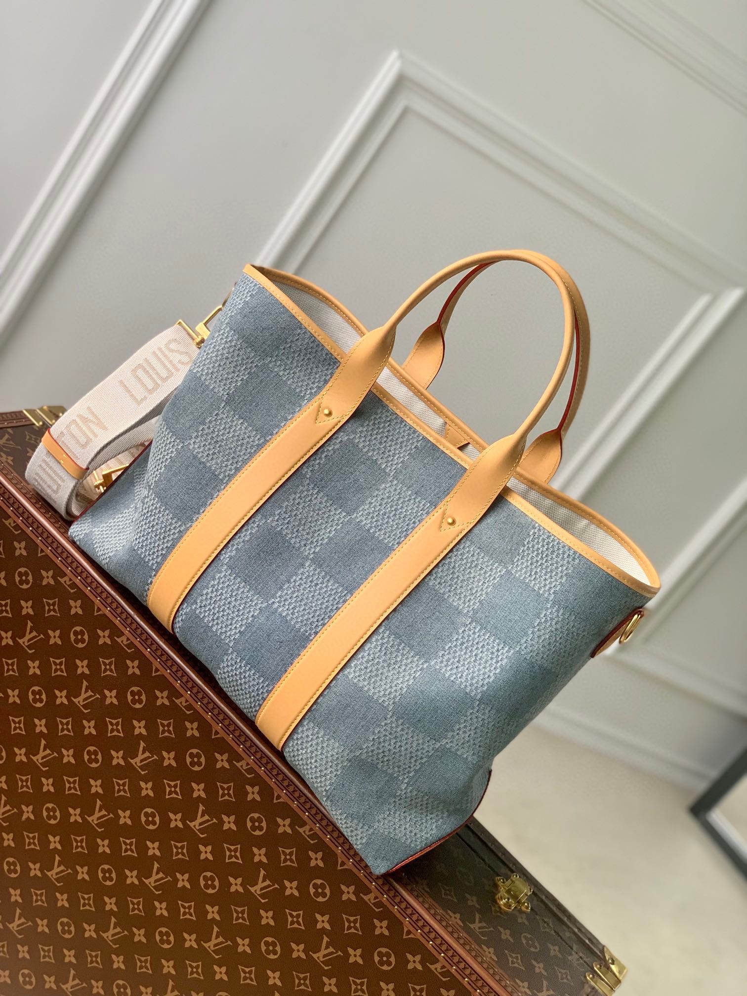 Louis Vuitton Casual Blue Checkered Denim Tote Bag with Tan Leather Trim