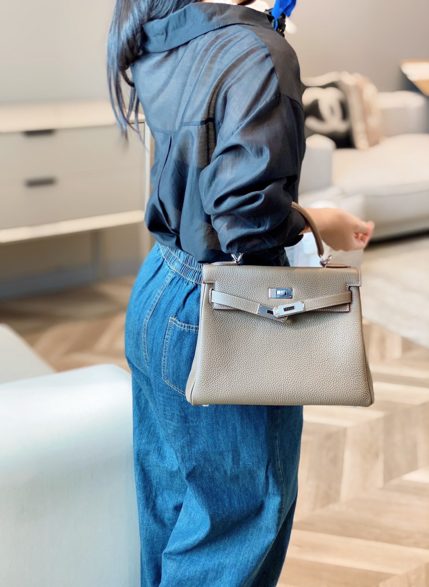 Women's Elegant Grey Leather Shoulder Bag - Kelly Style Satchel Backpack