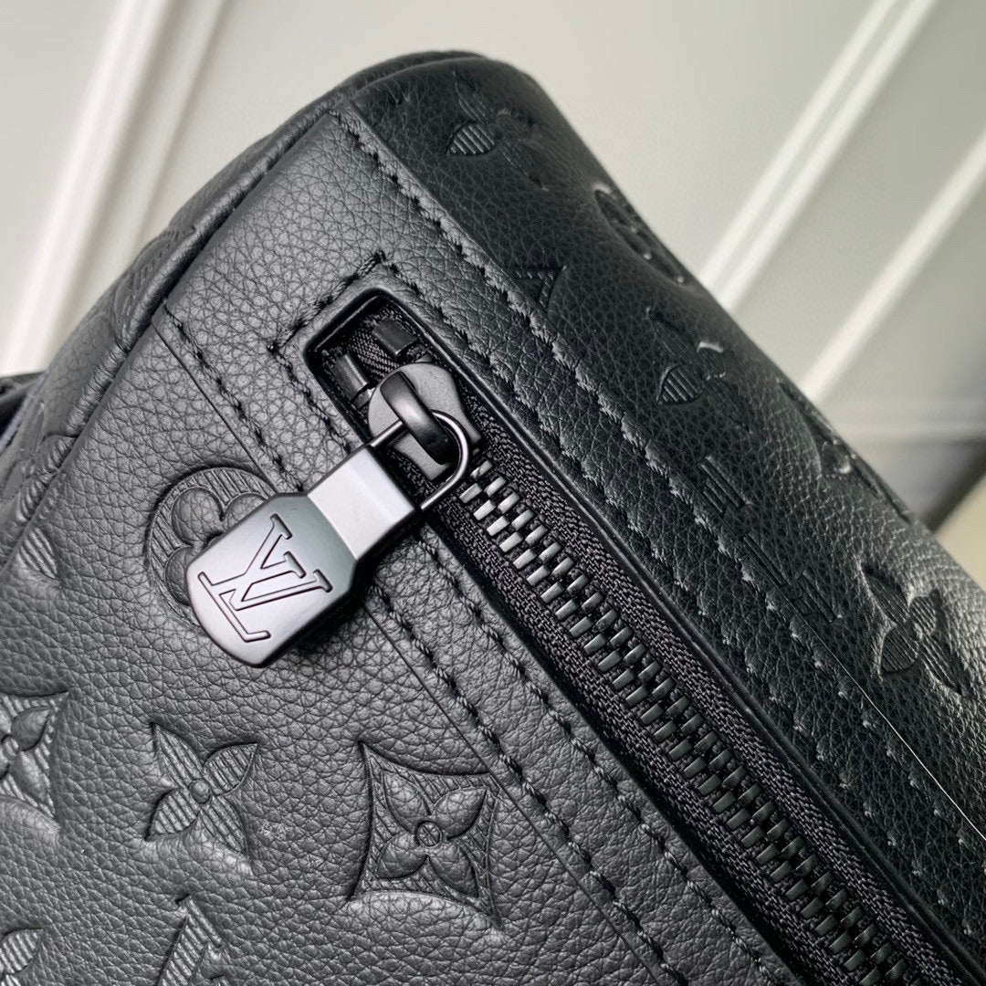 Louis Vuitton Messenger Bag - Monogram Shadow Leather - Black Crossbody