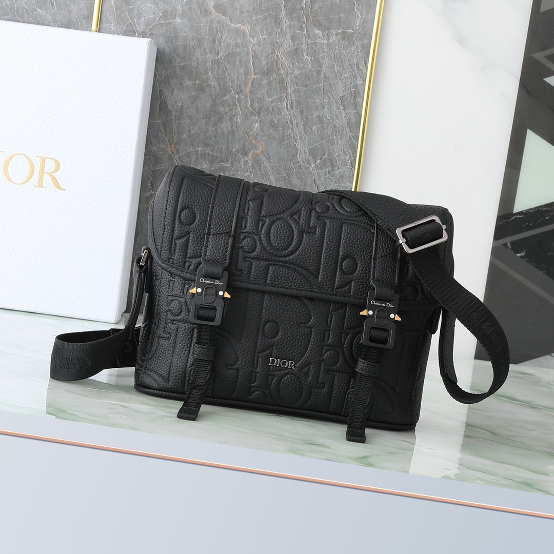 Christian Dior Men's Explorer Messenger Bag Black Oblique Embossed Leather