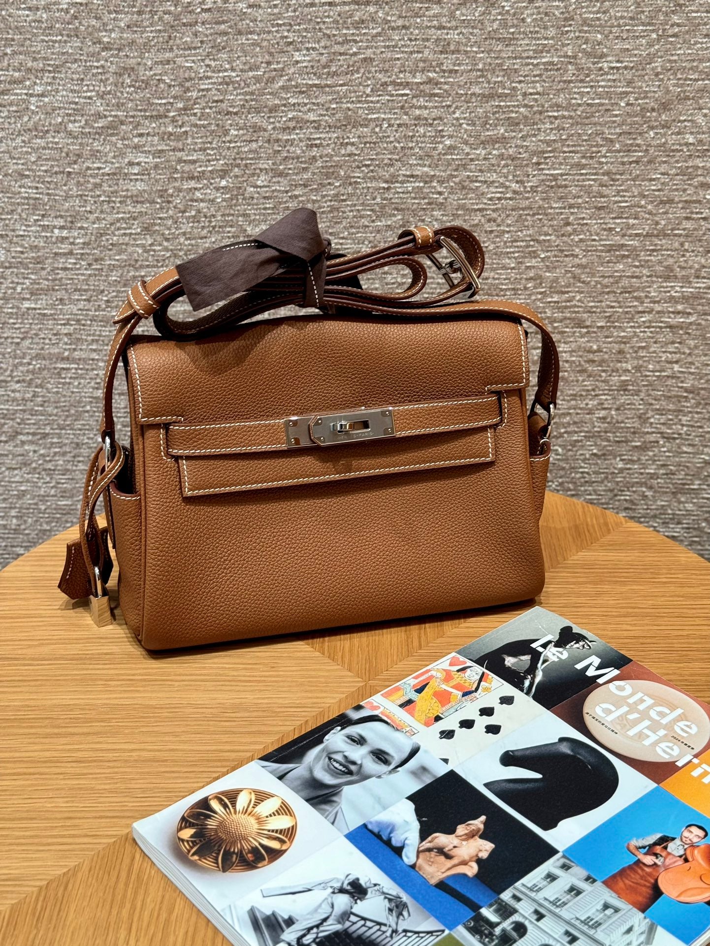 Hermès Kelly Danse II Shoulder Bag in Gold Evercolor Leather with Palladium Hardware