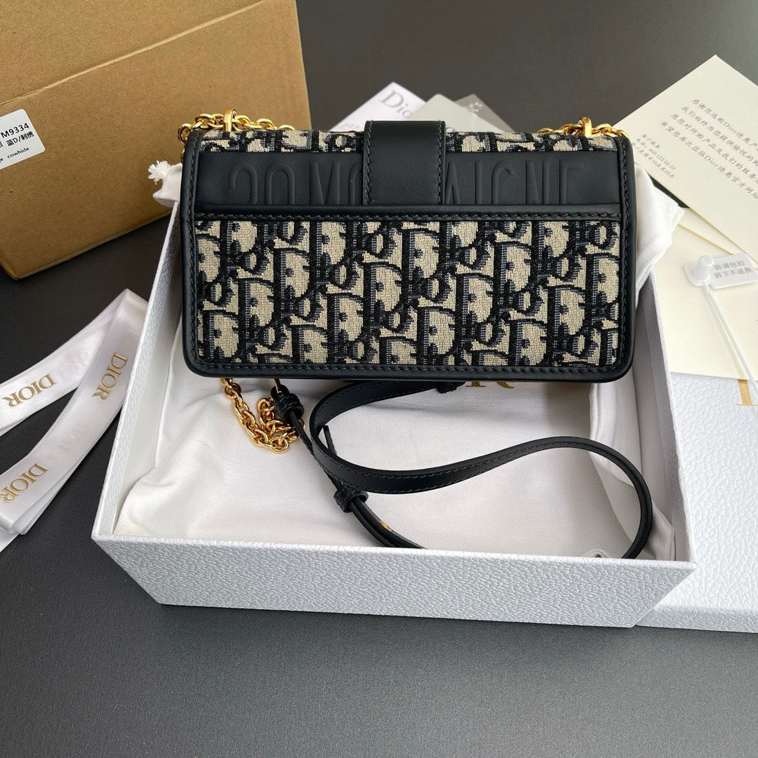 Dior 30 Montaigne East-West Bag with Chain Blue Dior Oblique Jacquard