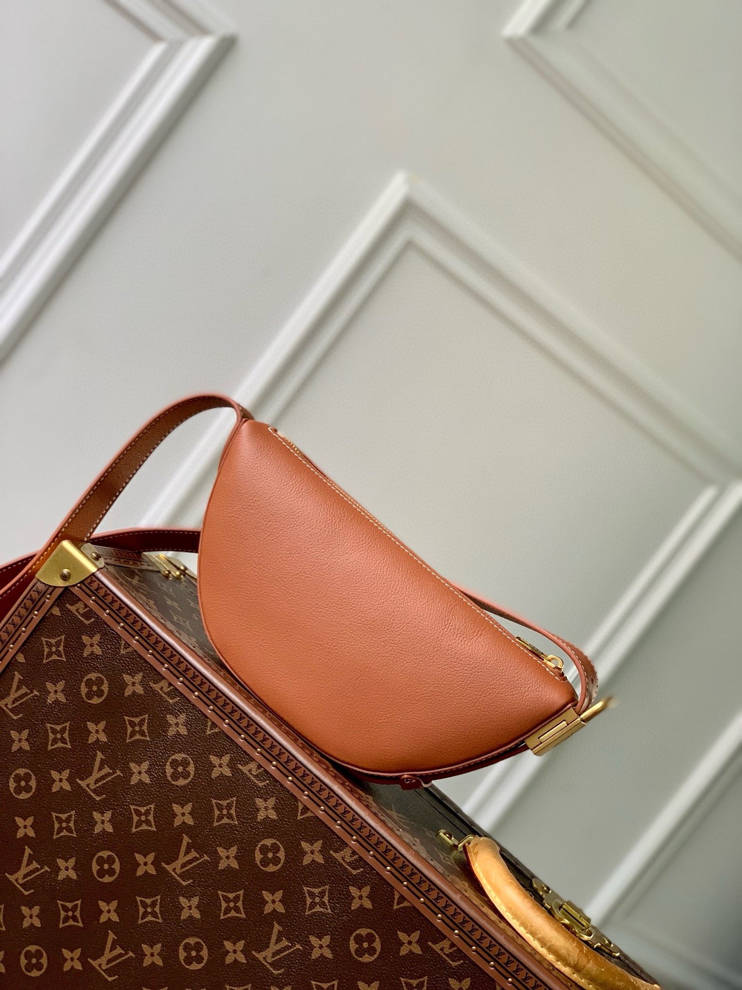 Louis Vuitton Atlantis BB Bag - Caramel Grained Leather Shoulder Bag