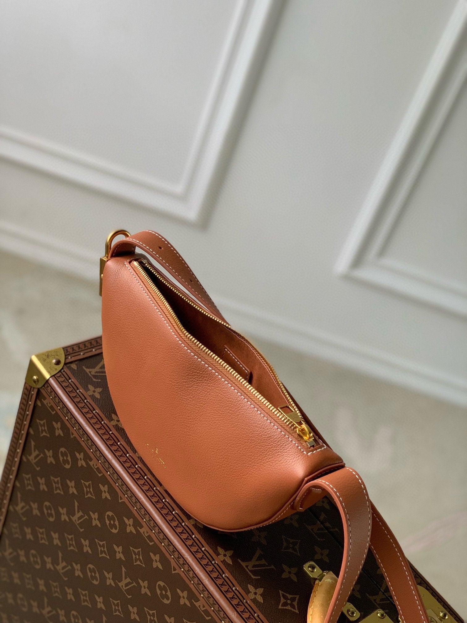 Louis Vuitton Atlantis BB Bag - Caramel Grained Leather Shoulder Bag