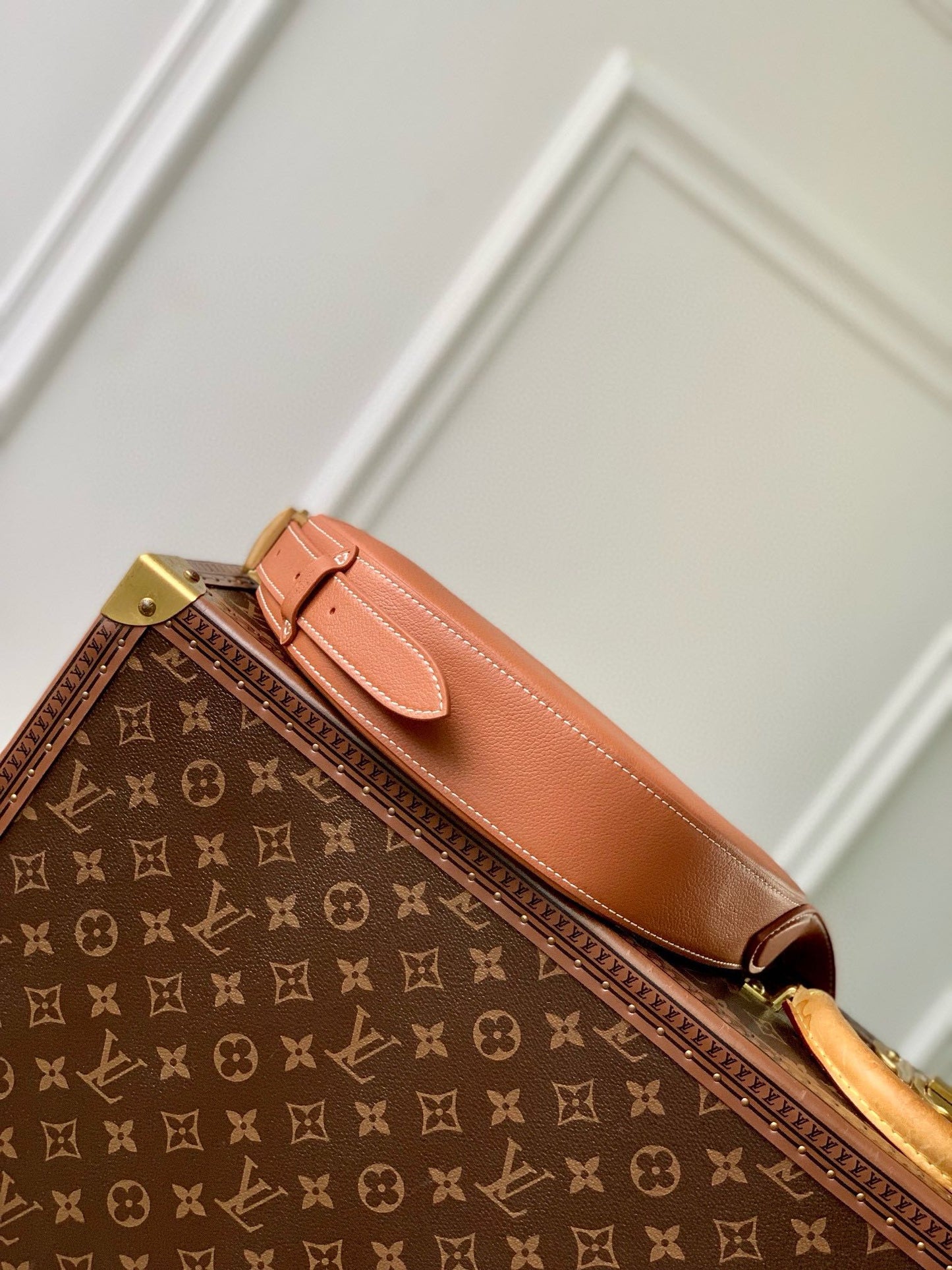 Louis Vuitton Atlantis BB Bag - Caramel Grained Leather Shoulder Bag