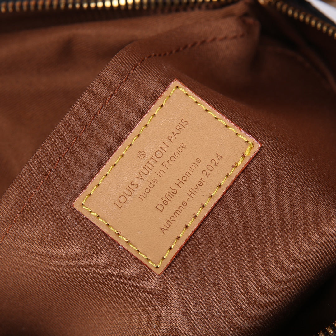Louis Vuitton Chess Messenger Bag - Green and Brown Damier Canvas