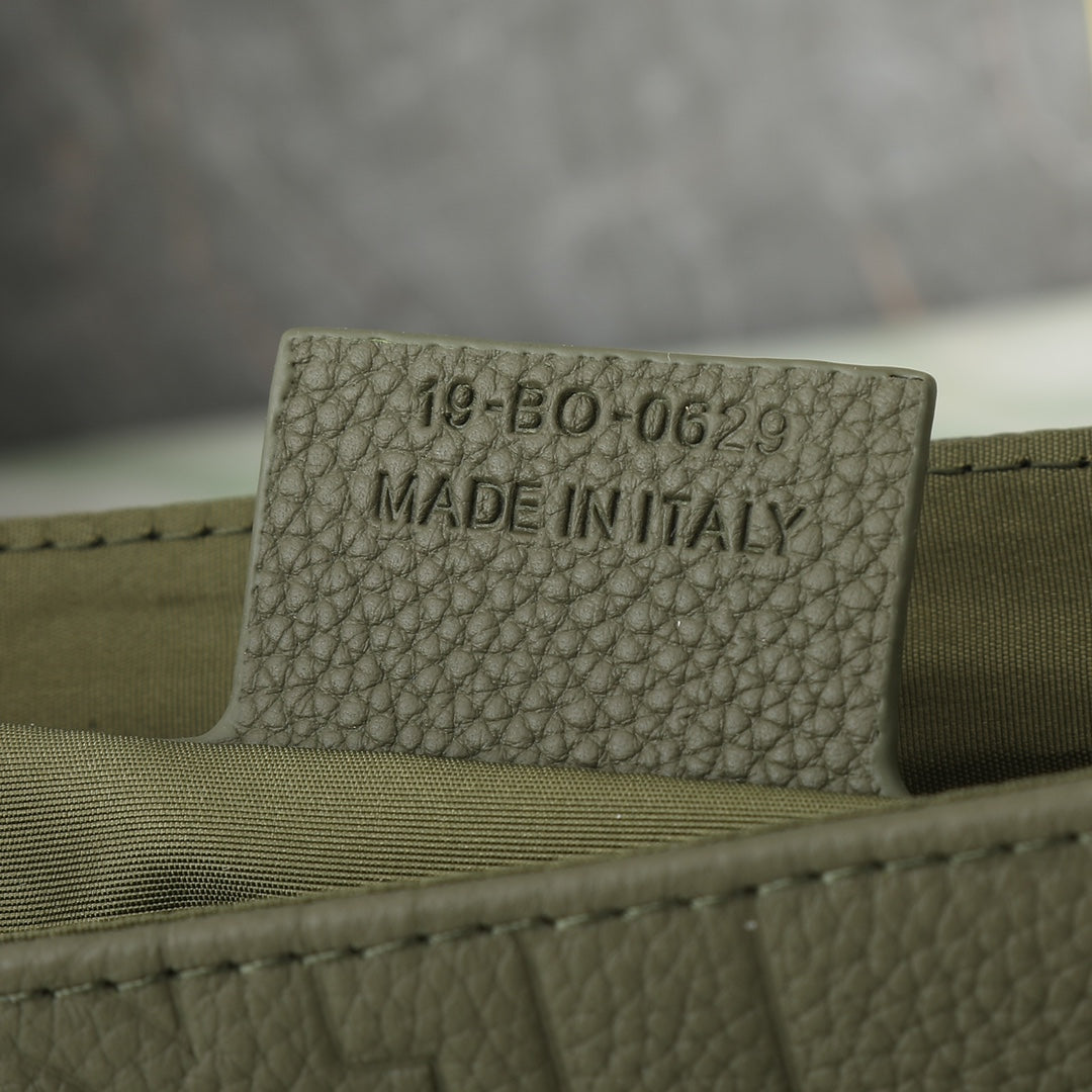 Dior Safari Messenger Bag Khaki Green CD Diamond Canvas Crossbody
