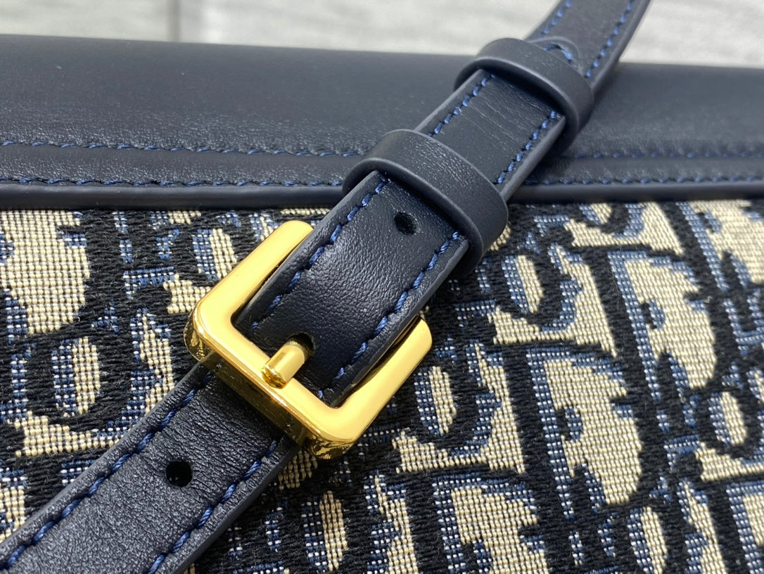 Dior 30 Montaigne East-West Bag in Blue Oblique Jacquard and Navy Calfskin