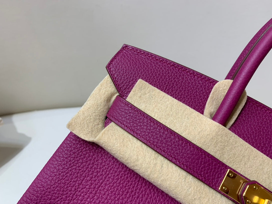 Vibrant Magenta Fuchsia Leather Top Handle Handbag with Gold-Tone Hardware