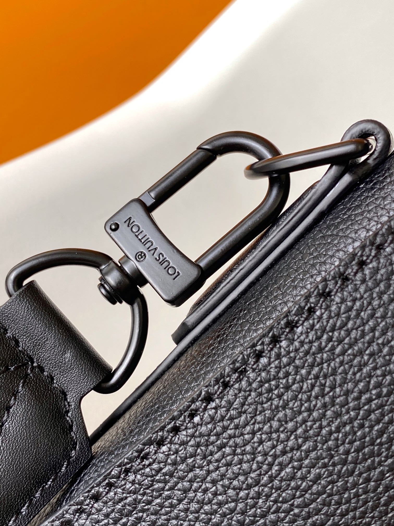 Louis Vuitton S-Lock Messenger Crossbody Bag - Matte Black Taiga Leather