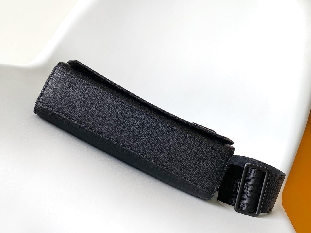 Louis Vuitton S-Lock Messenger Crossbody Bag - Matte Black Taiga Leather