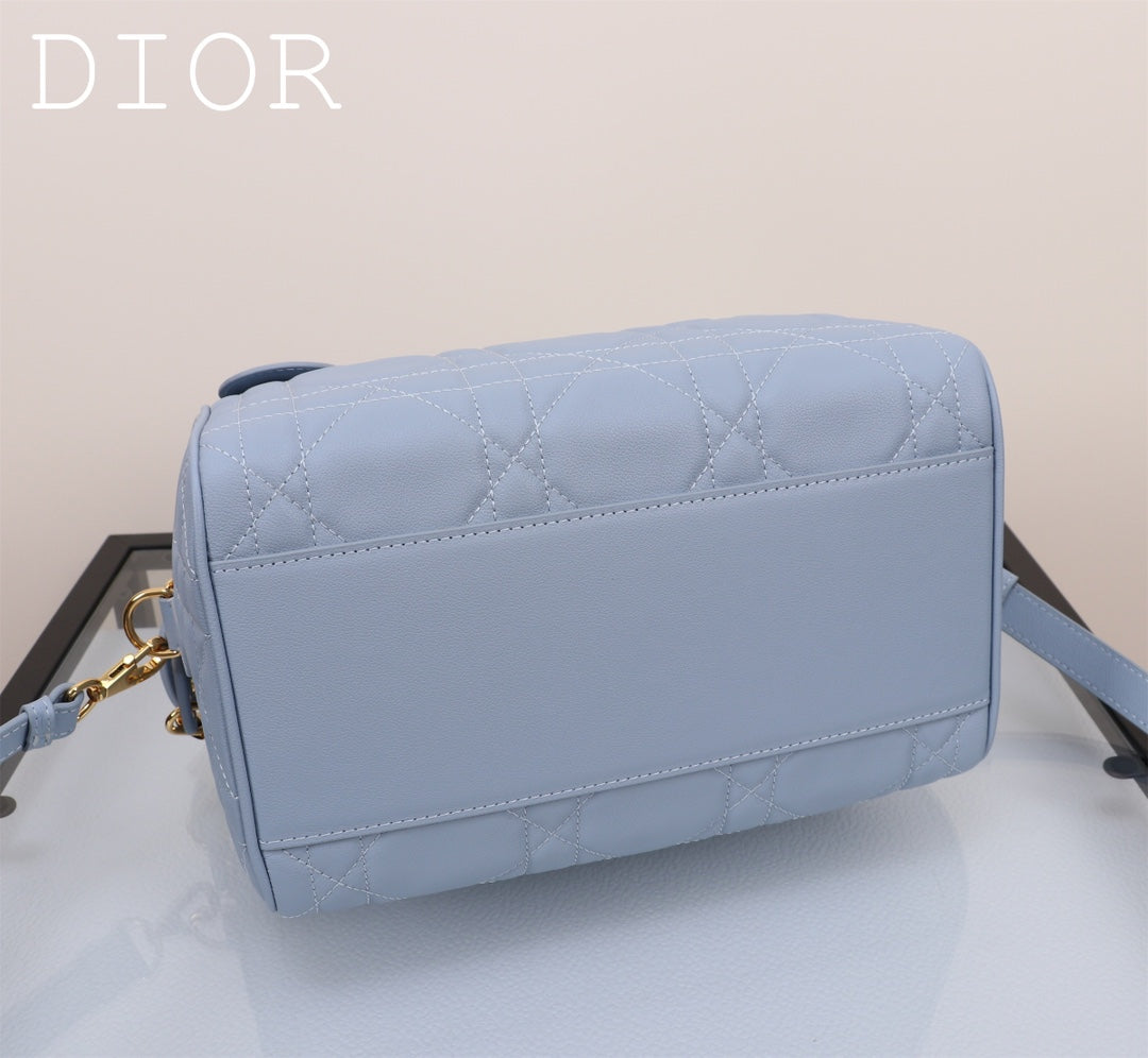 Christian Dior Vibe Zip Bowling Bag - Cannage Quilted Leather - Light Blue