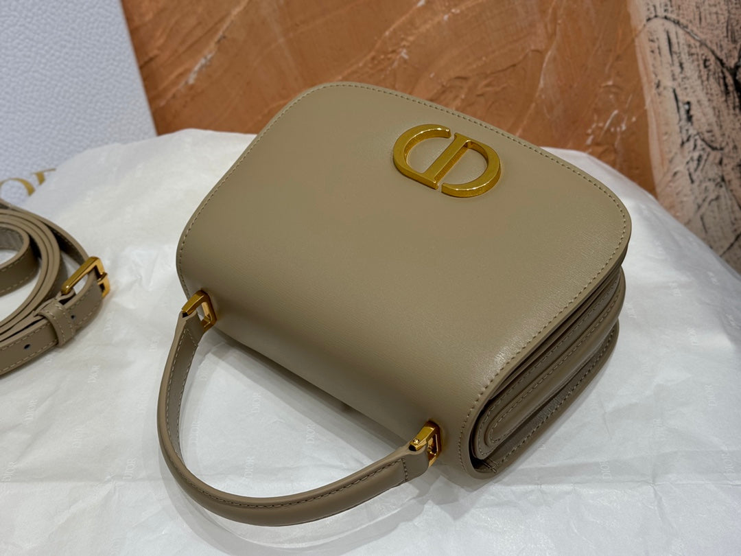 Christian Dior Bobby East-West Bag with Top Handle - Beige Calfskin Leather