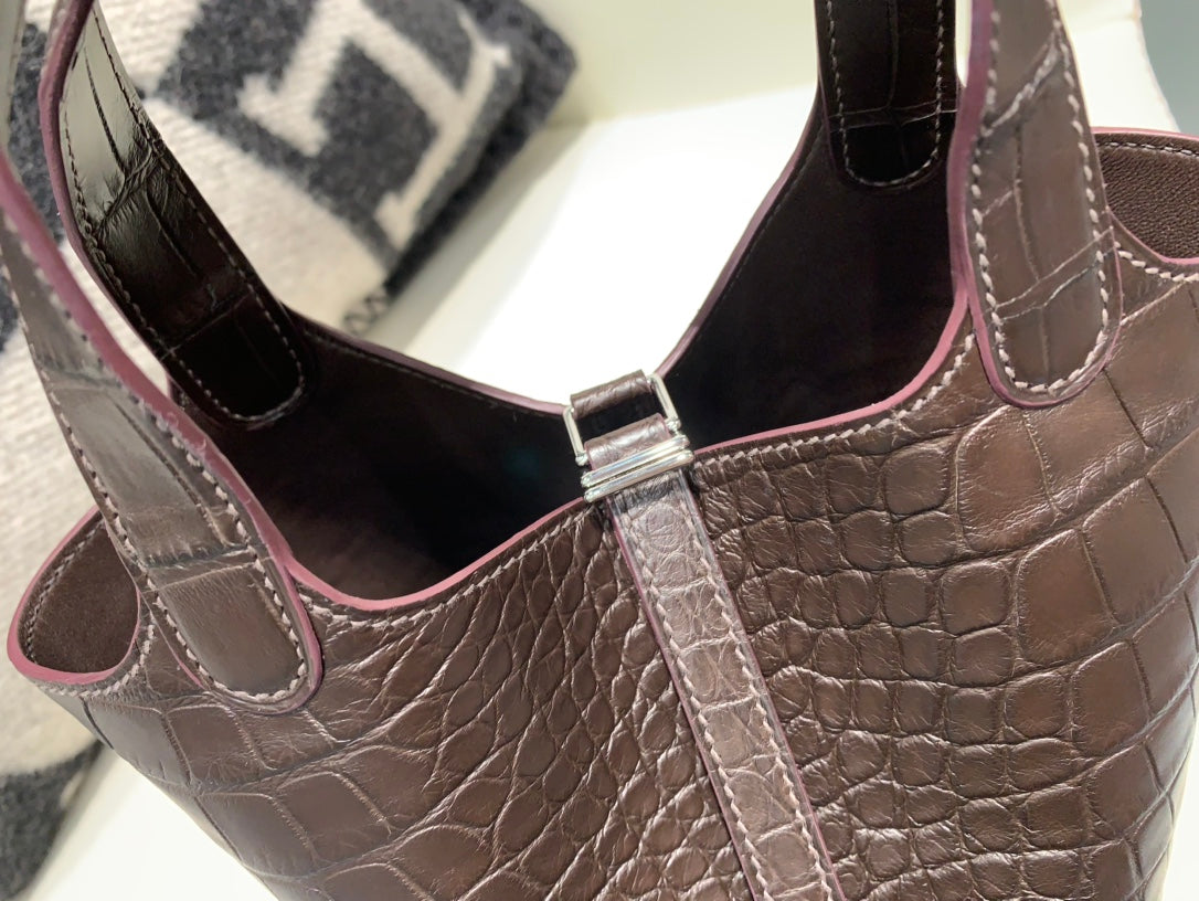 Luxury Small Brown Crocodile-Embossed Leather Bucket Bag with Lock and Key