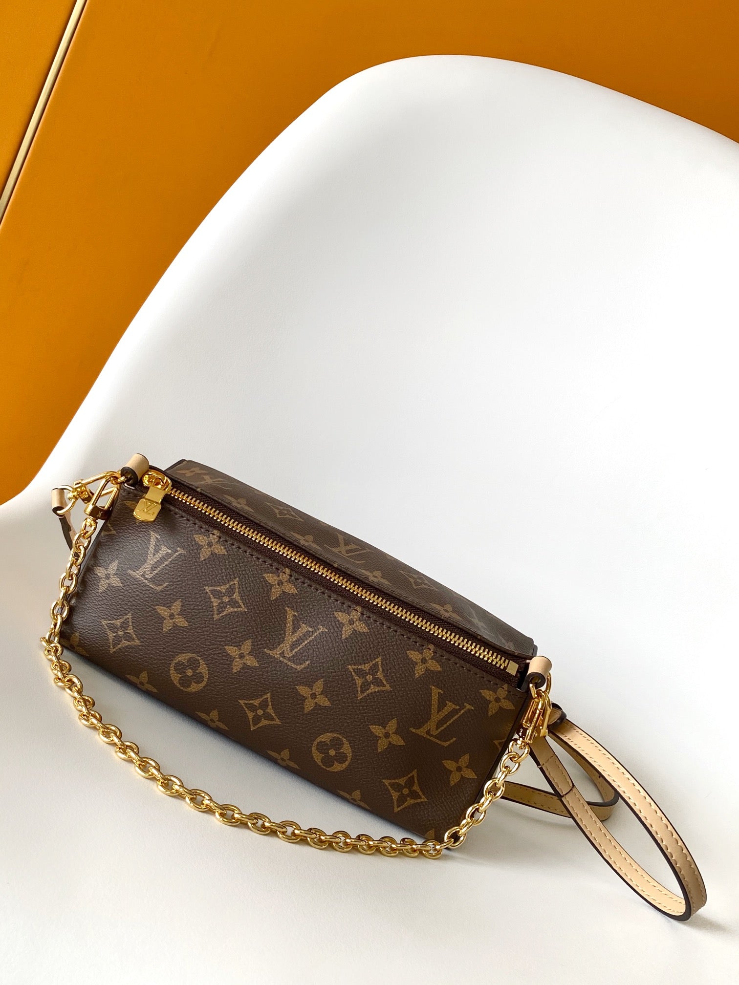 Louis Vuitton Monogram Canvas Star-Shaped Crossbody Bag with Gold Chain